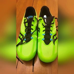 Men's Saucony Vendetta Size 12 Running Cleats